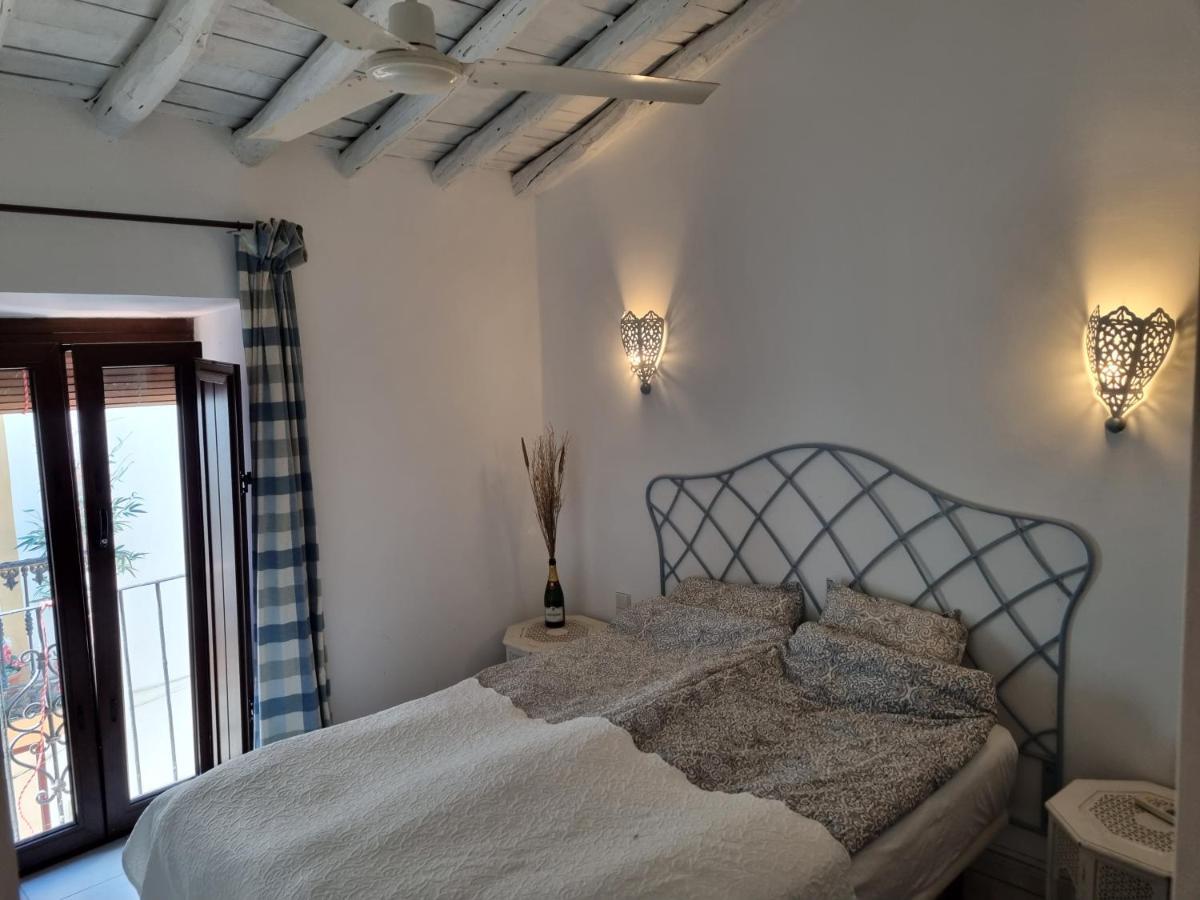 Town House With Roof Terrace - Old Town Daire Marbella Dış mekan fotoğraf